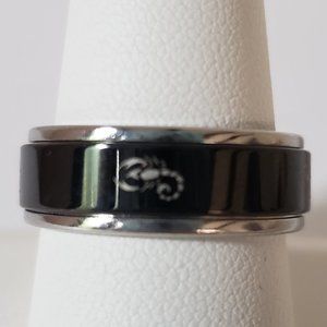 Men's Scorpion Spinner Ring